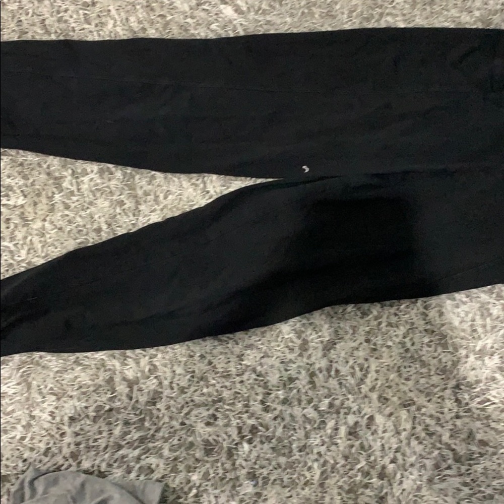 Black leggings